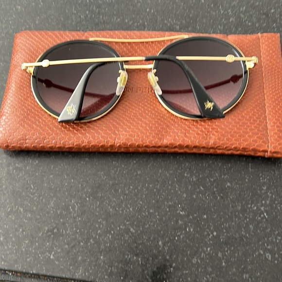 Gucci black aviator sunglasses - Picture 5 of 7